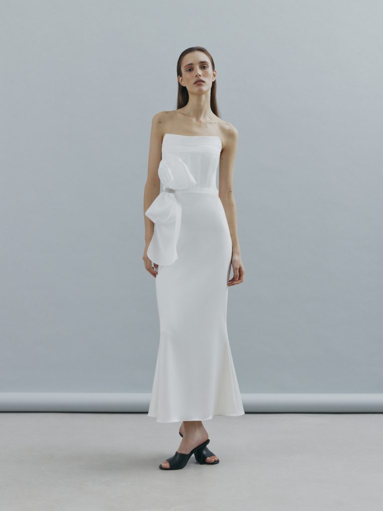 Structured corset dress with sculpted details