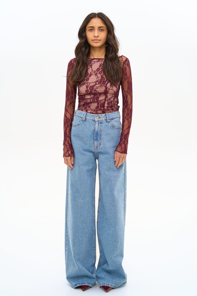 Wide light blue jeans