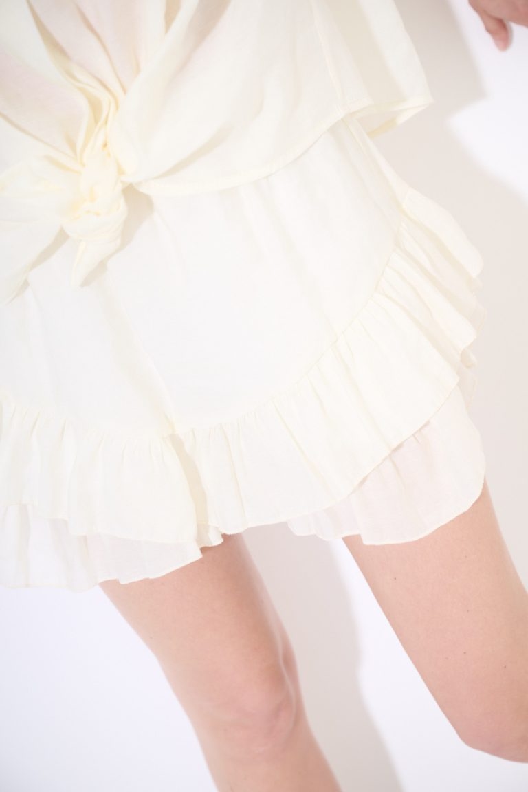 BALLOON MINI SKIRT WITH BUTTER SHORTS
