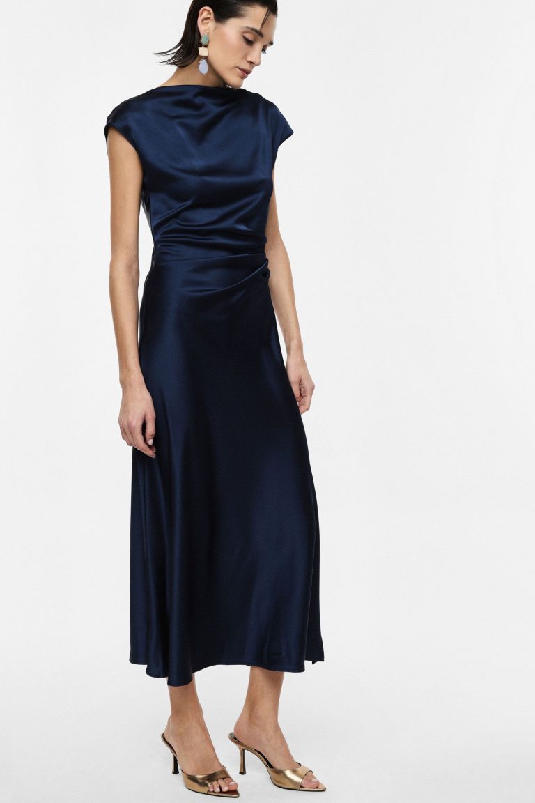 Draped midi dress with short sleeves